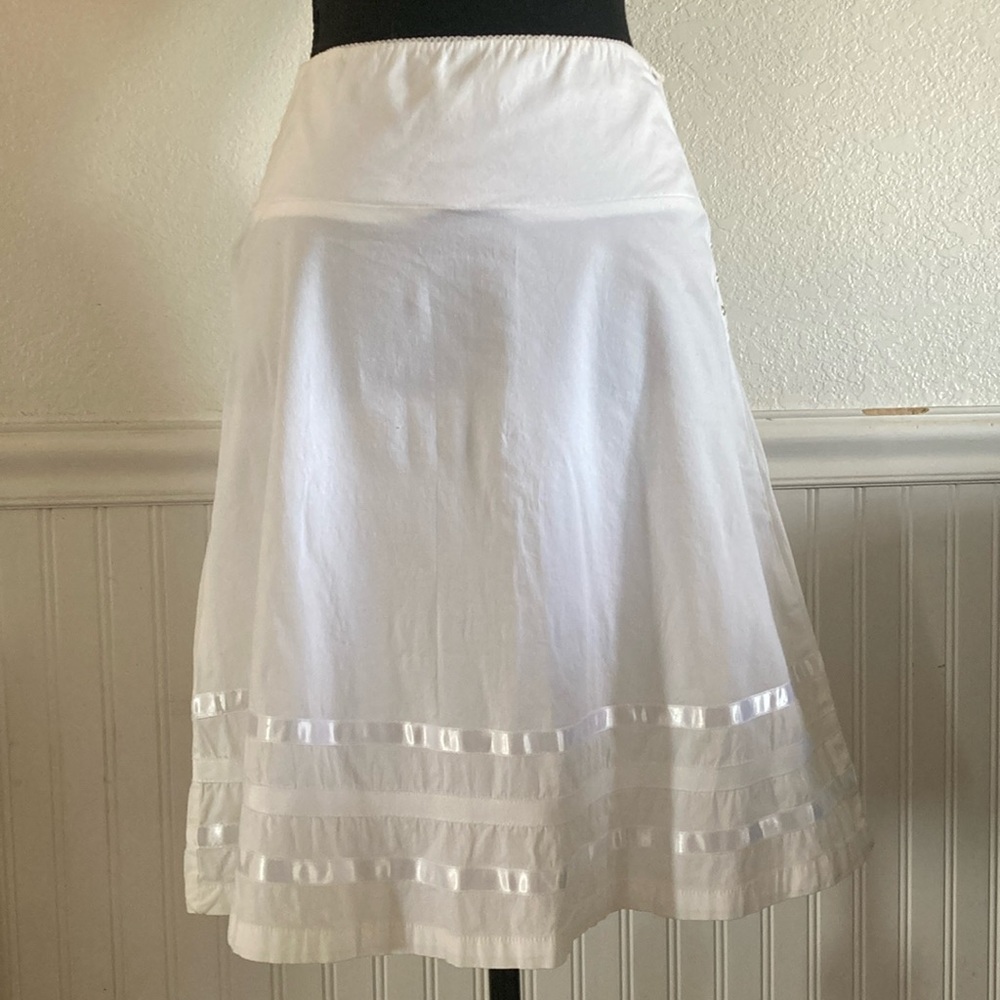Y2K era Charlotte Tarantola Cotton Skirt with Silk Ribbon Accented Hemline Sz XS